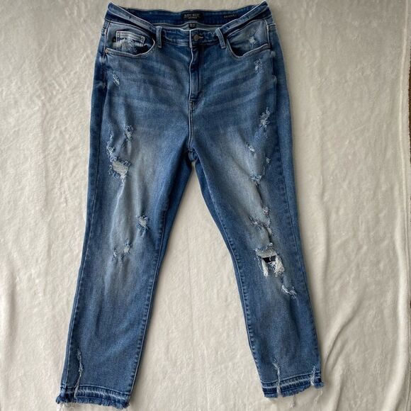 Judy blue Jeans Straight fit size 13 31 blue distressed Style JB82436MD - Picture 3 of 15